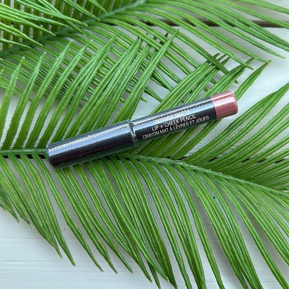 NEW NUDESTIX Intense Matte Lip + Cheek Pencil in Purity Travel Size - Picture 3 of 5